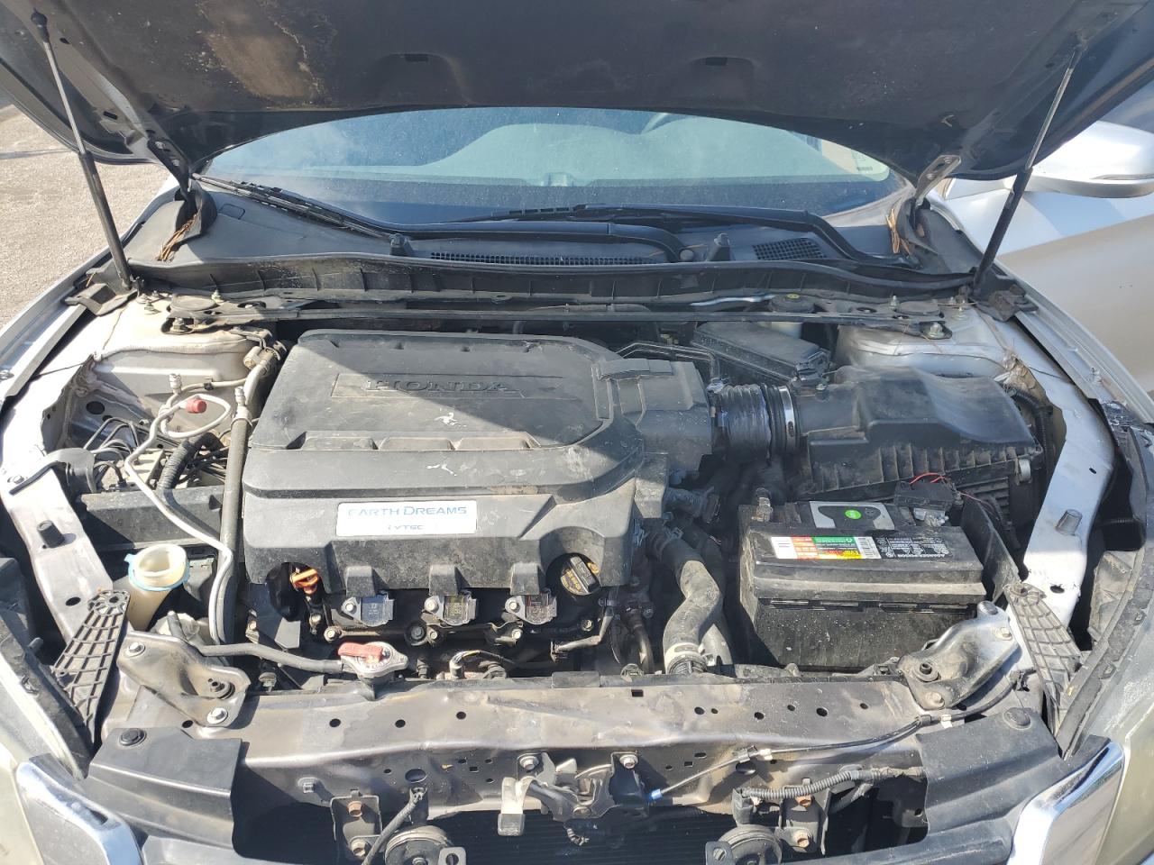 2013 Honda Accord Exl VIN: 1HGCR3F81DA033883 Lot: 82377845