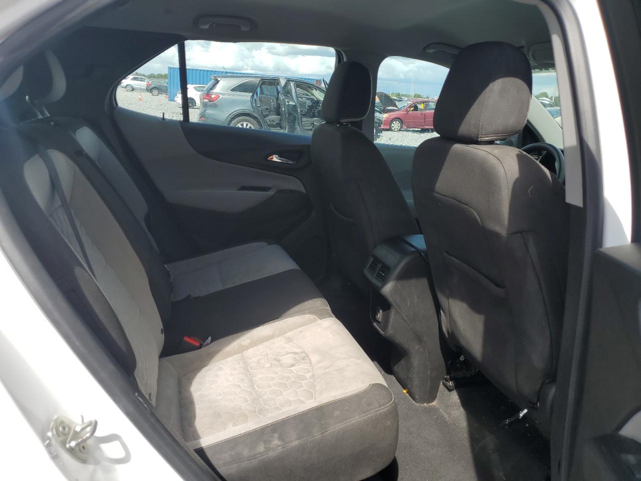 2019 Chevrolet Equinox Ls VIN: 2GNAXHEV2K6203556 Lot: 85829485