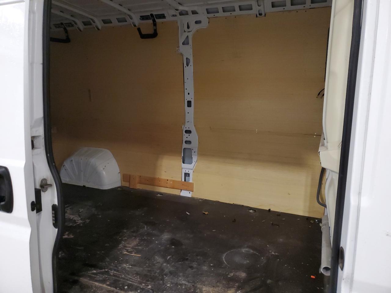 2022 Ram Promaster 2500 Delivery Van VIN: 3C6LRVDG0NE108924 Lot: 90518205