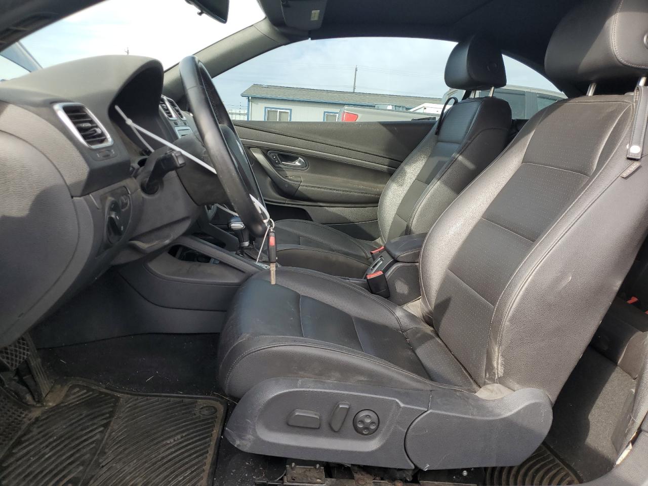 2009 Volkswagen Eos Turbo VIN: WVWBA71FX9V001304 Lot: 85843225