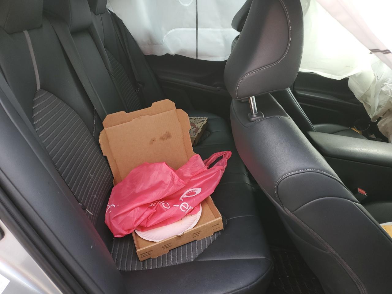 2019 Toyota Camry L VIN: 4T1B11HK4KU185498 Lot: 85011455