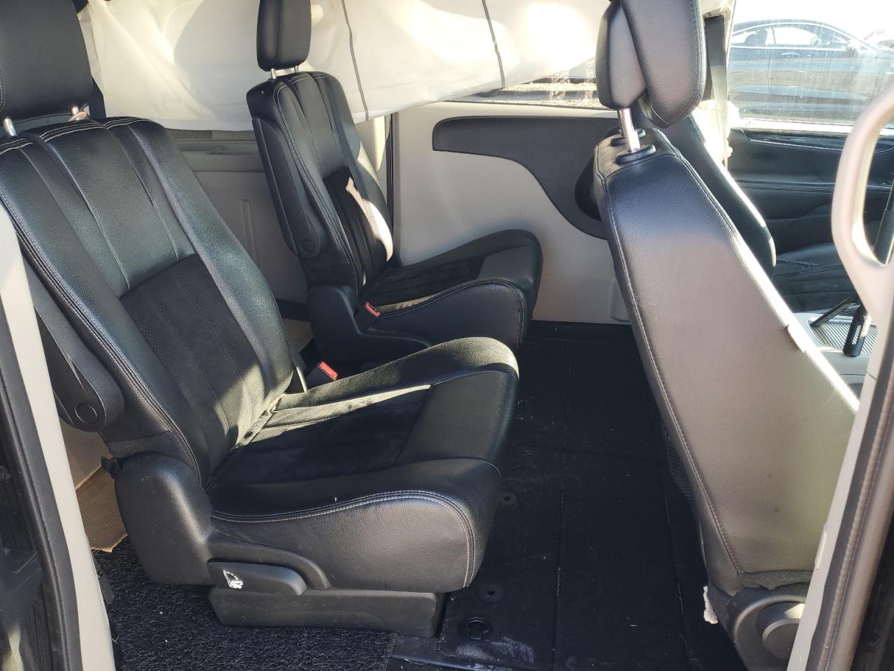 2018 Dodge Grand Caravan Sxt VIN: 2C4RDGCG5JR343455 Lot: 82384665