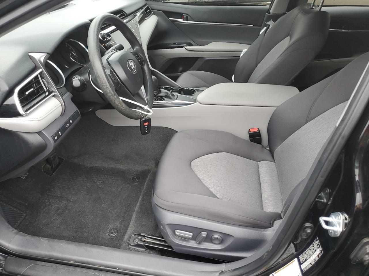 2018 Toyota Camry L VIN: JTNB11HK3J3004797 Lot: 86634815