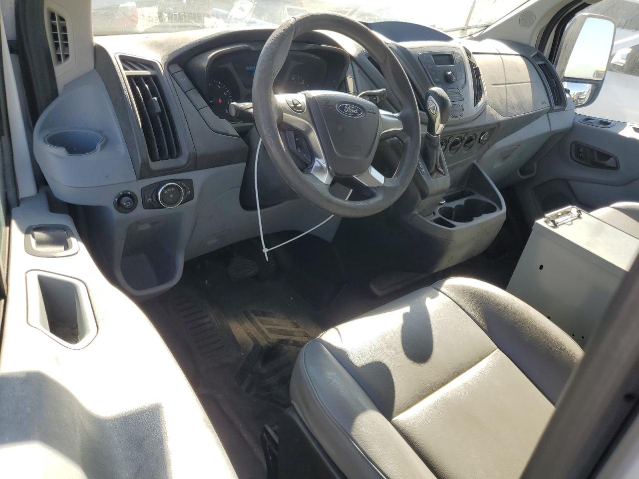 2015 Ford Transit T-150 VIN: 1FTNE1ZM2FKA49331 Lot: 82556215