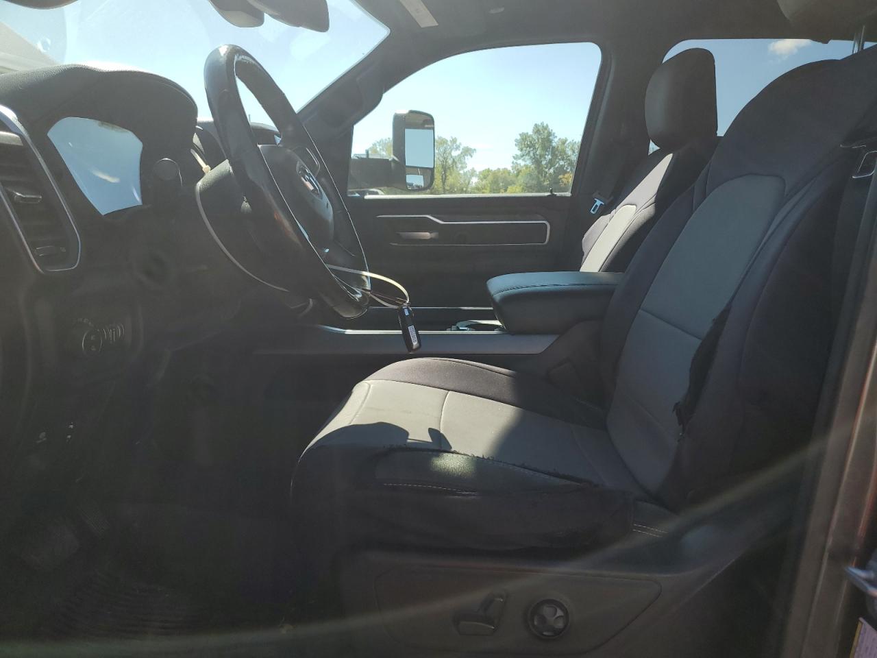 2019 Ram 1500 Big Horn/Lone Star VIN: 1C6SRFFT4KN570924 Lot: 82375825