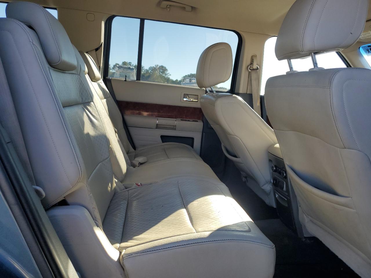 2010 Ford Flex Limited VIN: 2FMHK6DT2ABA98755 Lot: 86766435