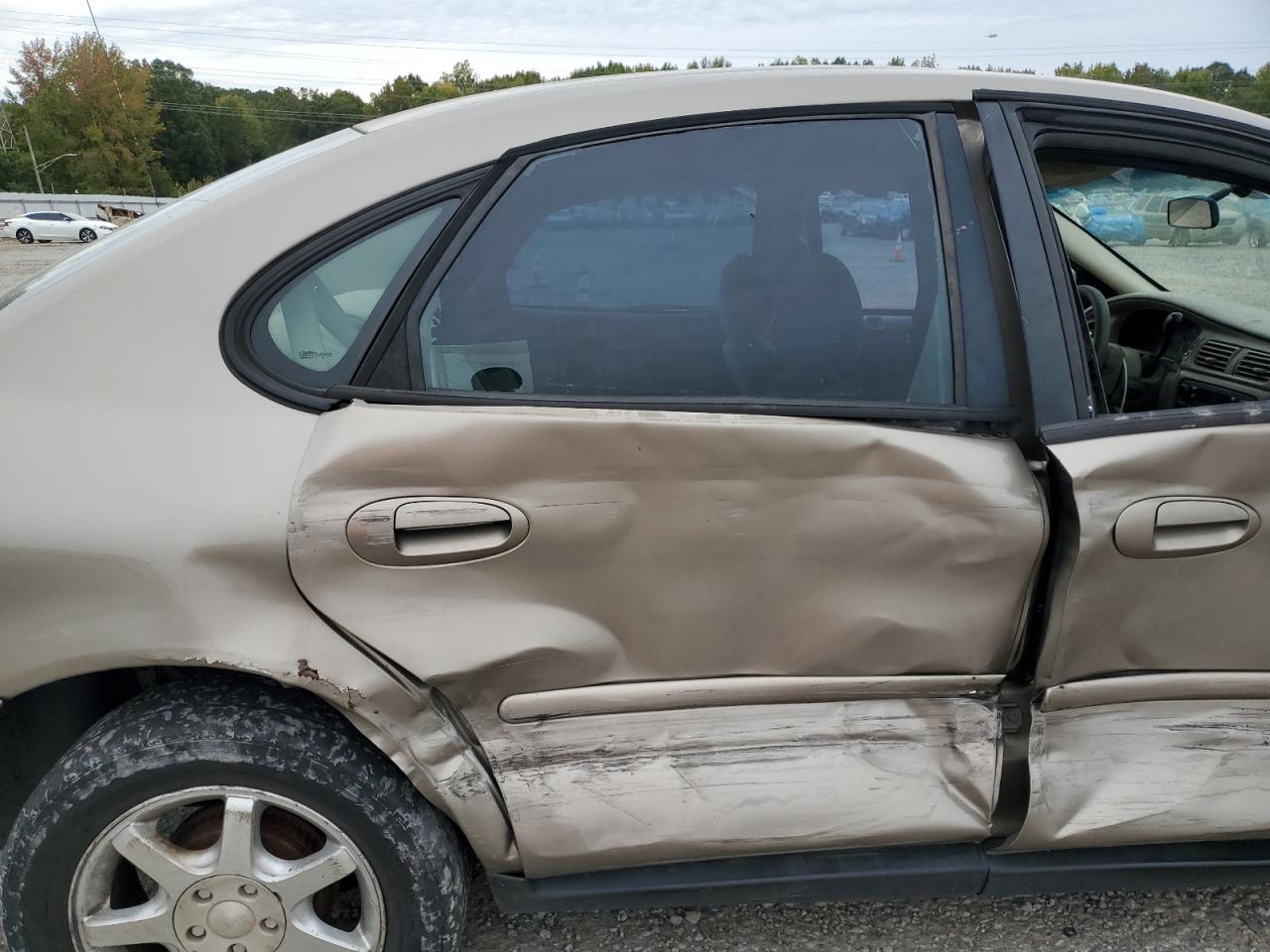 2005 Ford Taurus Se VIN: 1FAFP53U45A279204 Lot: 89885885