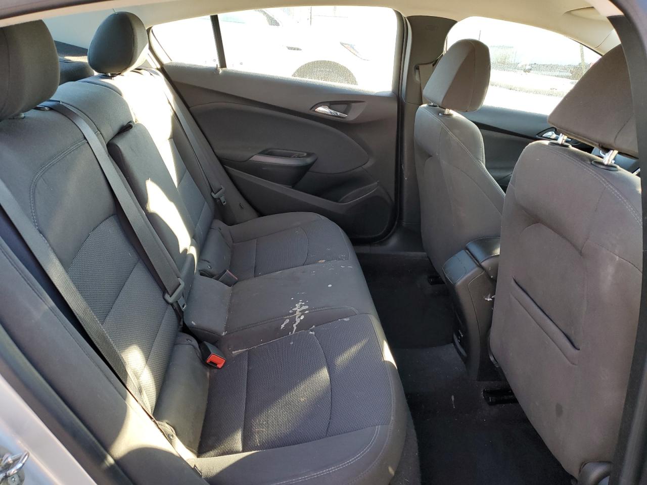 2018 Chevrolet Cruze Lt VIN: 1G1BE5SM9J7213750 Lot: 84999525