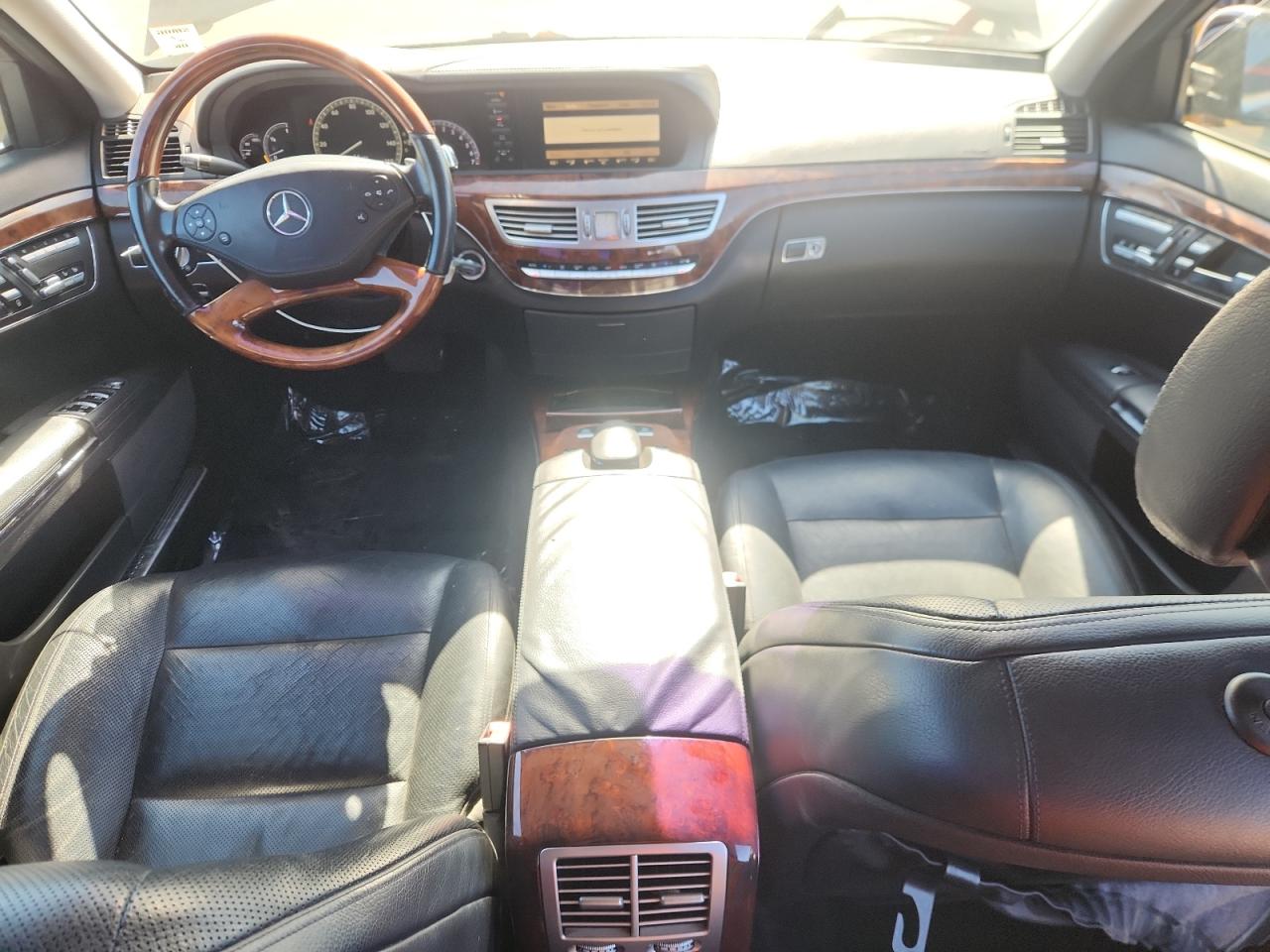 2011 Mercedes-Benz S 550 VIN: WDDNG7BB7BA372883 Lot: 89912685