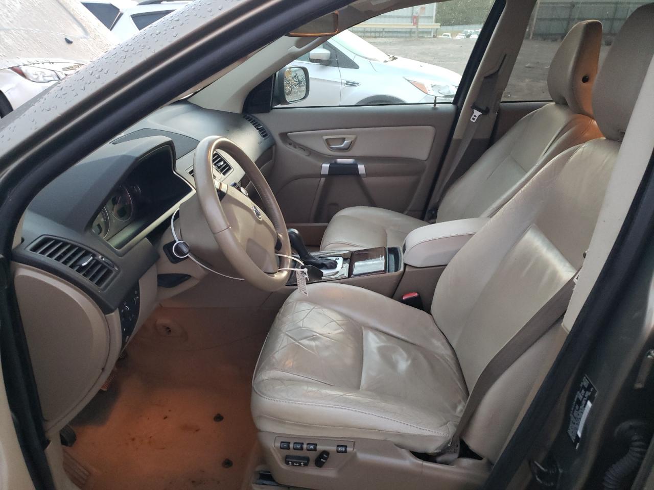 2010 Volvo Xc90 3.2 VIN: YV4982CY9A1561318 Lot: 85471665