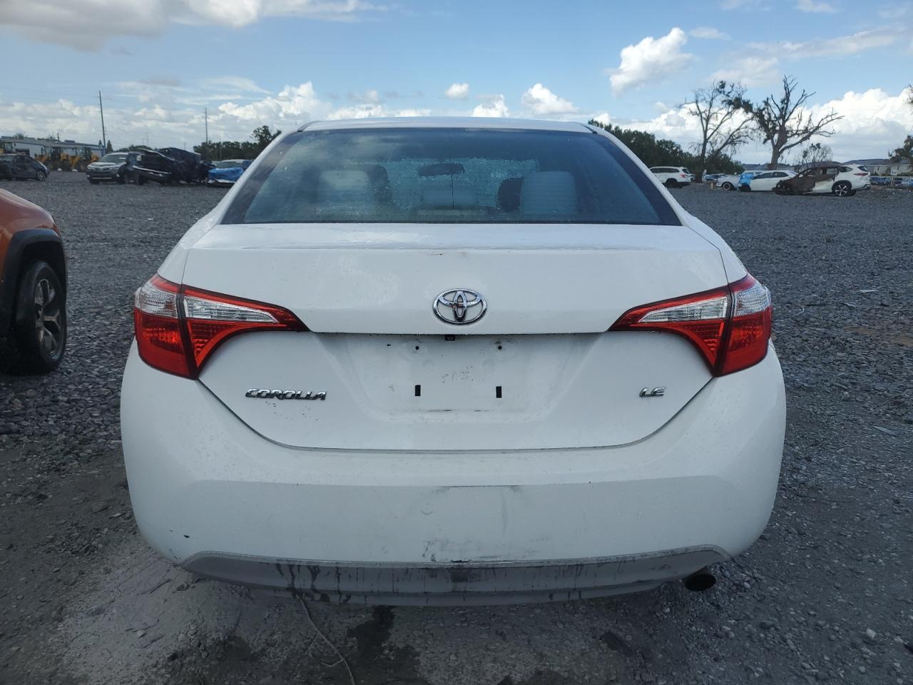 2016 Toyota Corolla L VIN: 2T1BURHE4GC558354 Lot: 81983845