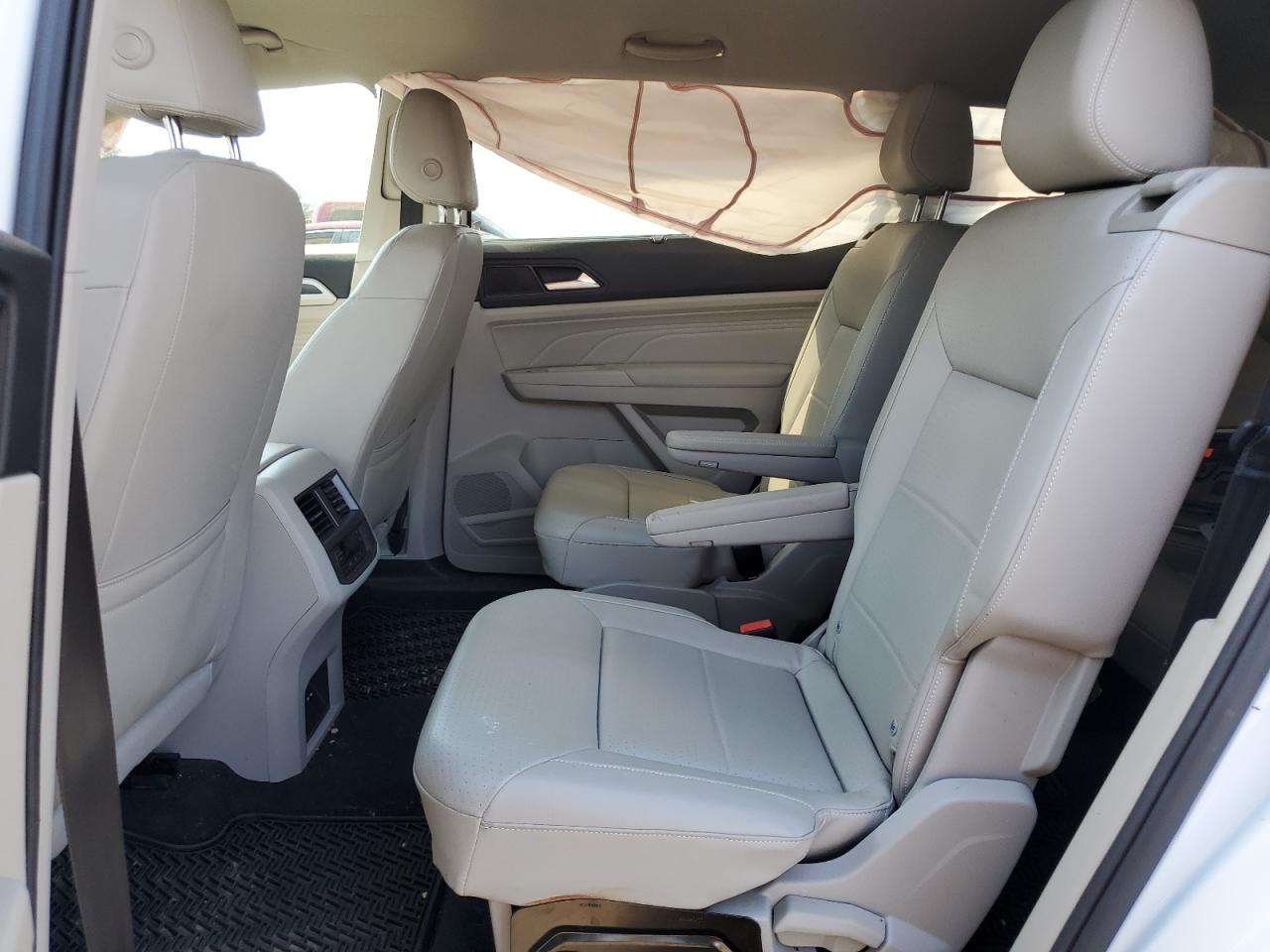 2021 Volkswagen Atlas Se VIN: 1V2MR2CA7MC586061 Lot: 86263585