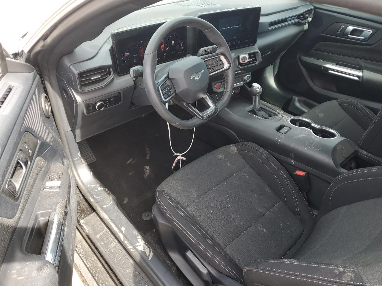 2024 Ford Mustang VIN: 1FA6P8TH4R5121898 Lot: 81960715