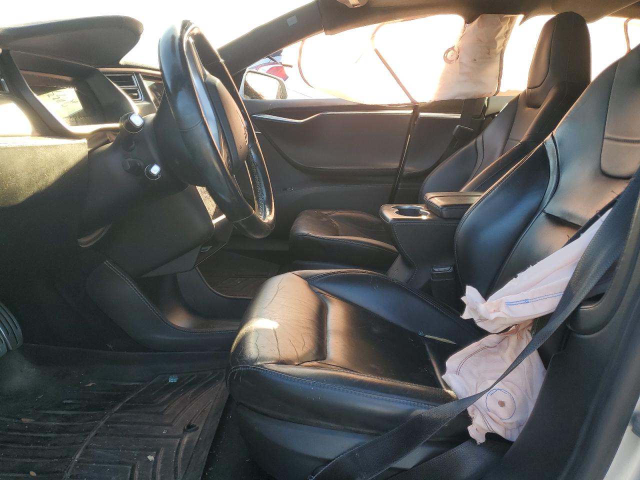 2015 Tesla Model S P85D VIN: 5YJSA1H43FF091844 Lot: 82410145