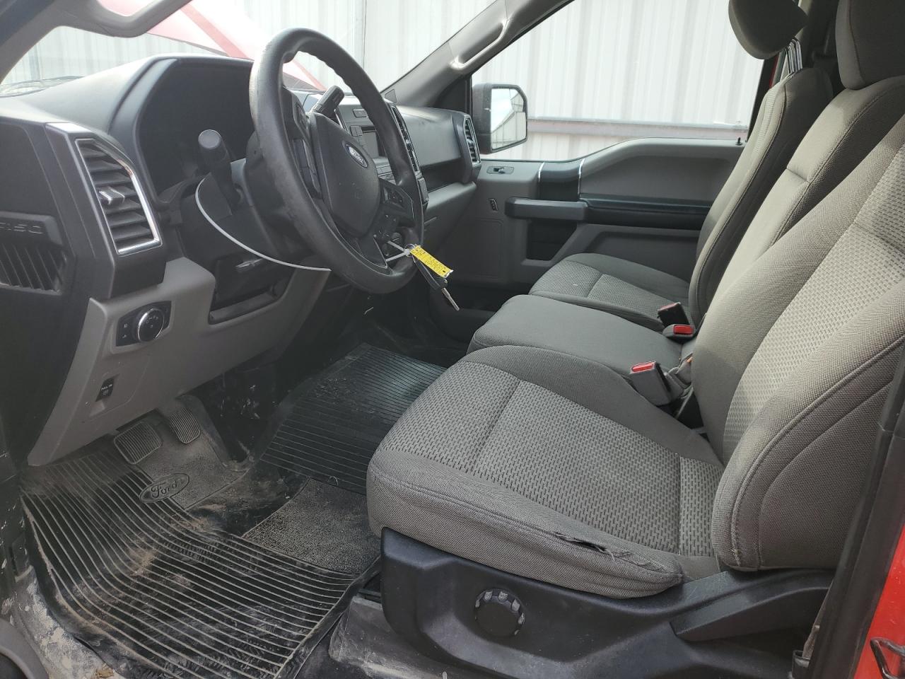 2017 Ford F150 VIN: 1FTMF1C87HKC30450 Lot: 85711925