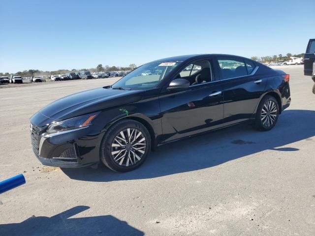 NISSAN ALTIMA SV 2025