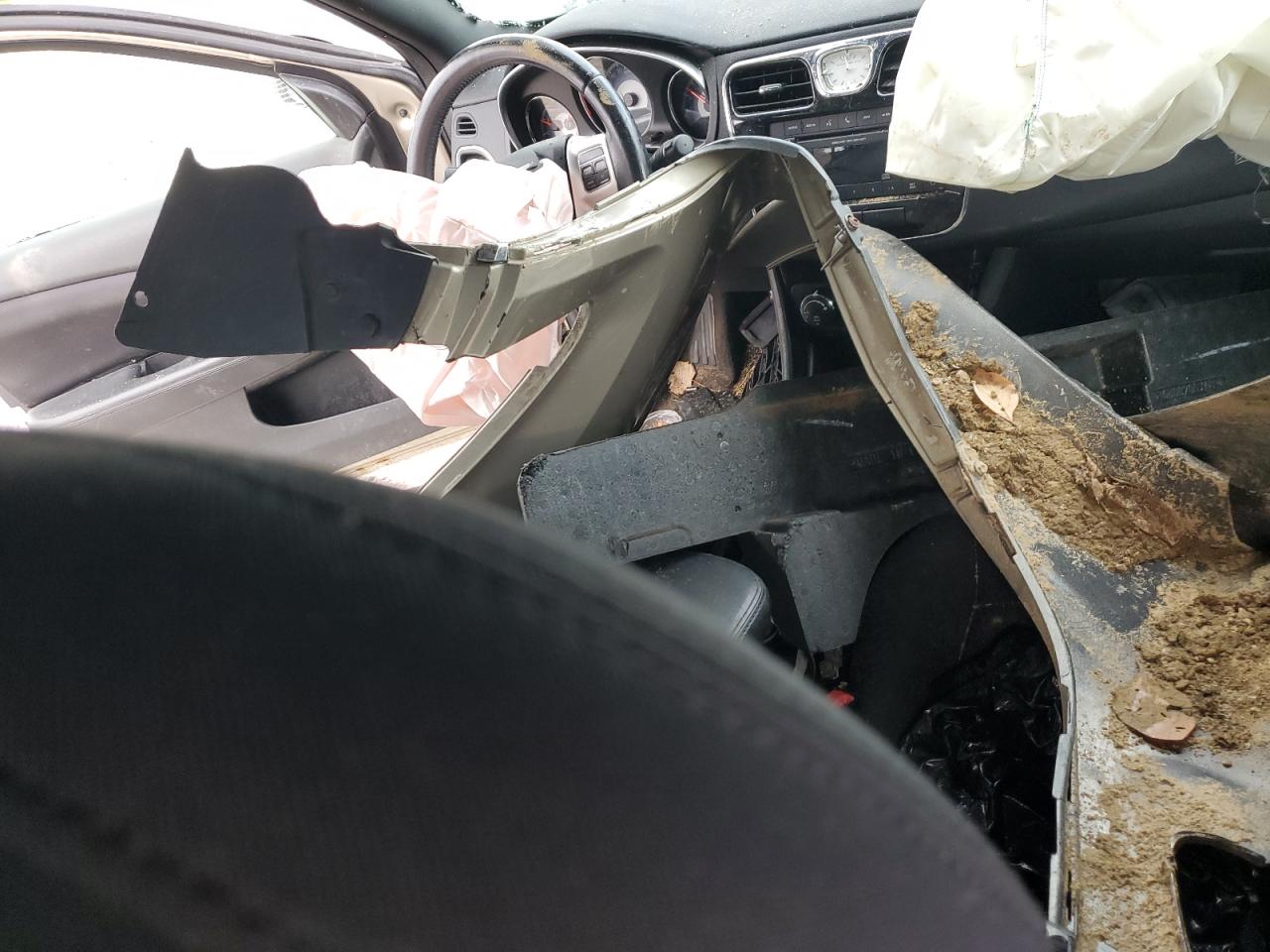 2013 Chrysler 200 Touring VIN: 1C3CCBBB8DN592954 Lot: 89639675