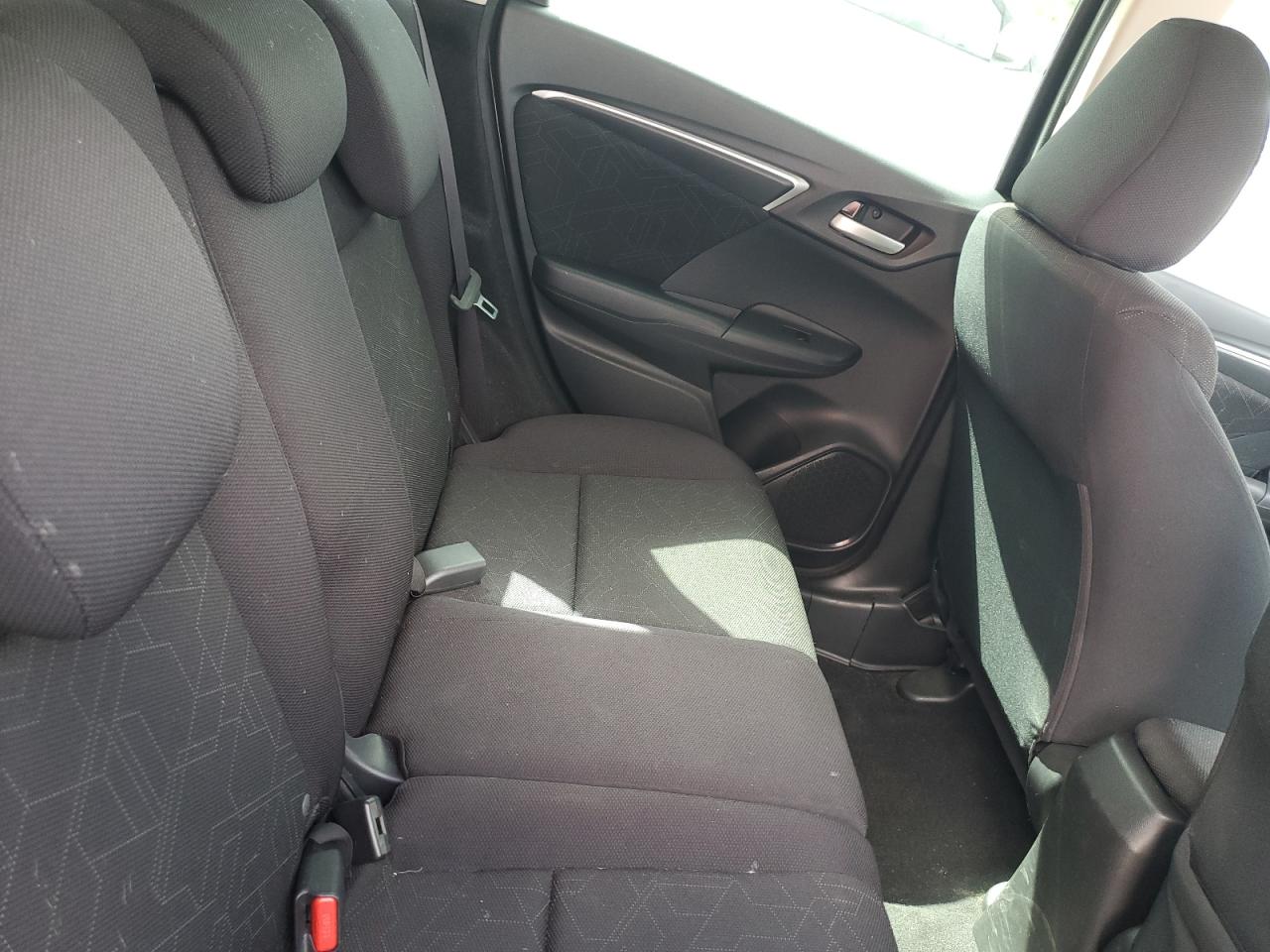 2016 Honda Fit Ex VIN: JHMGK5H74GX037897 Lot: 84595955