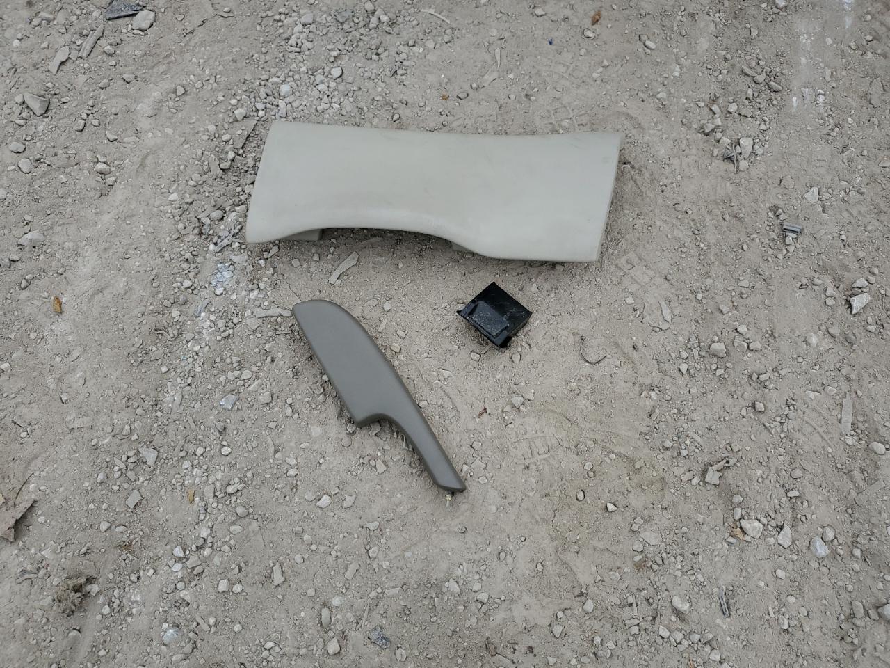 2004 Cadillac Deville VIN: 1G6KD54Y84U117305 Lot: 90316565