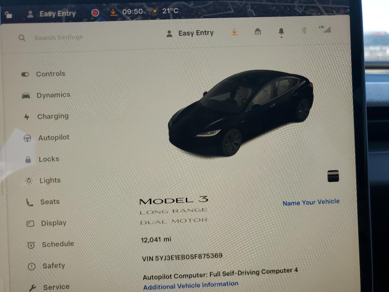 2025 Tesla Model 3 VIN: 5YJ3E1EB0SF875369 Lot: 84726315