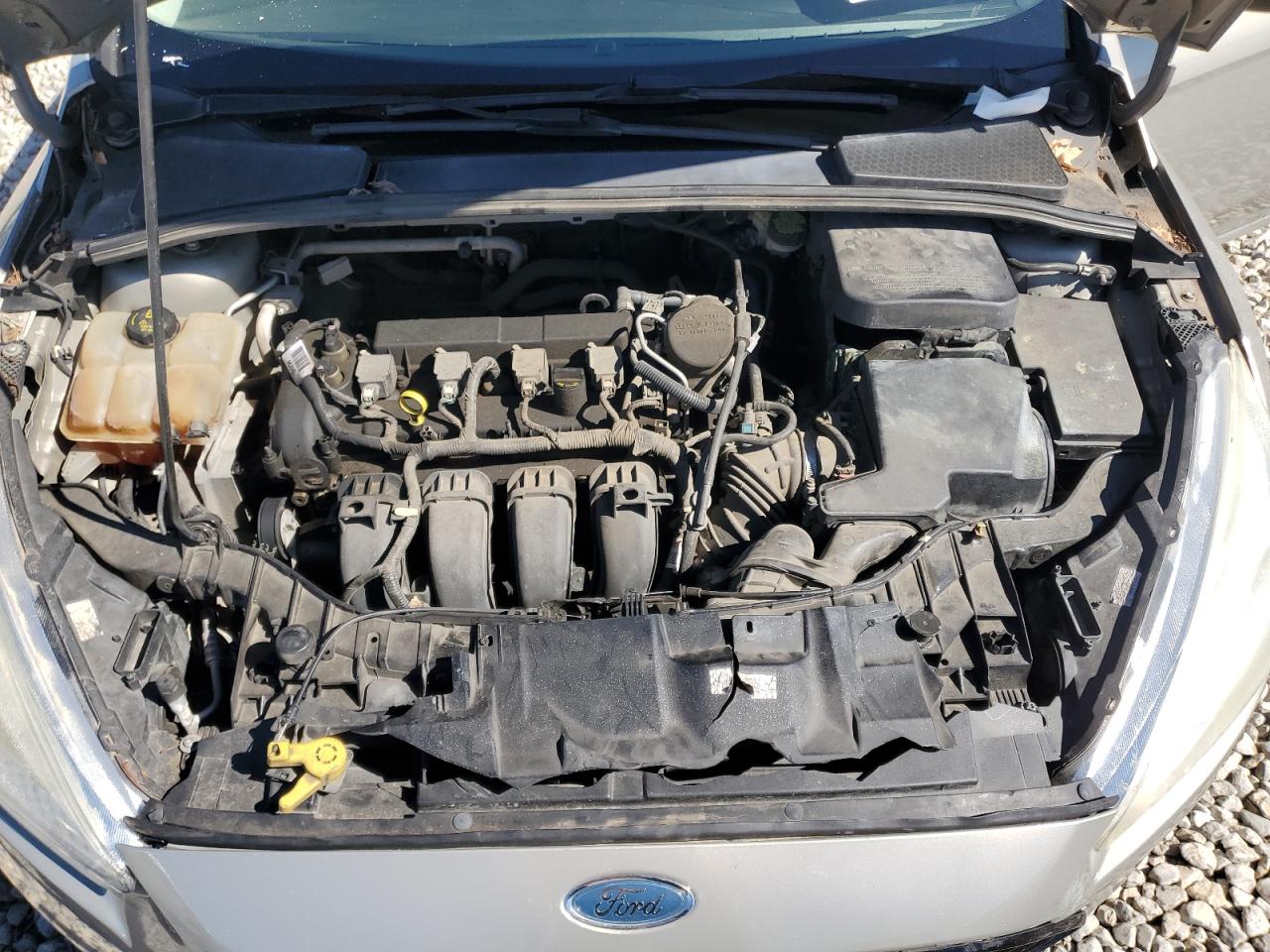 2016 Ford Focus Se VIN: 1FADP3F23GL216947 Lot: 86082235