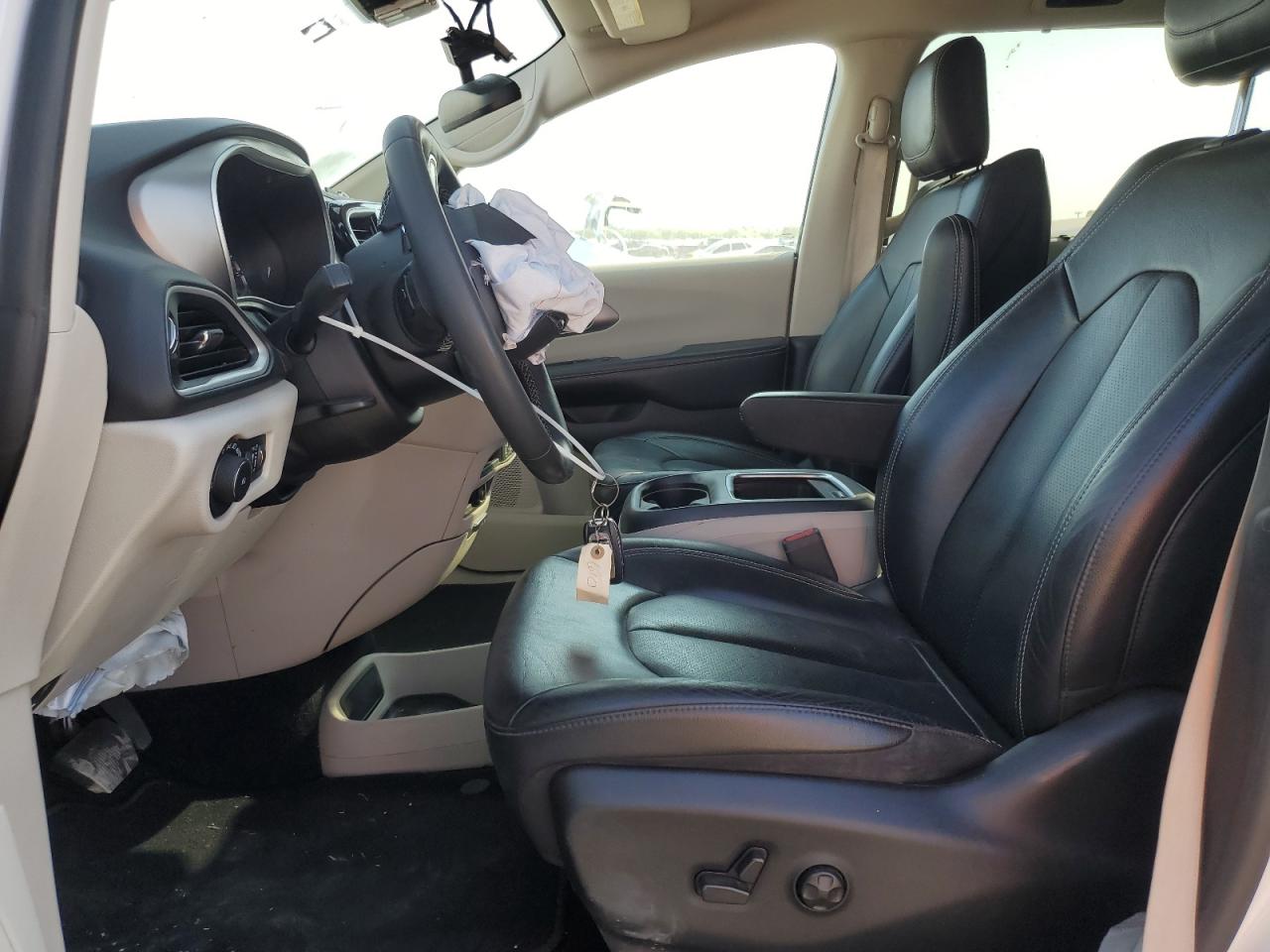 2022 Chrysler Pacifica Touring L VIN: 2C4RC1BG7NR185532 Lot: 89804195