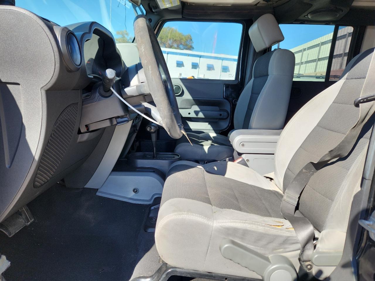 2007 Jeep Wrangler X VIN: 1J4GB39107L226581 Lot: 85562105