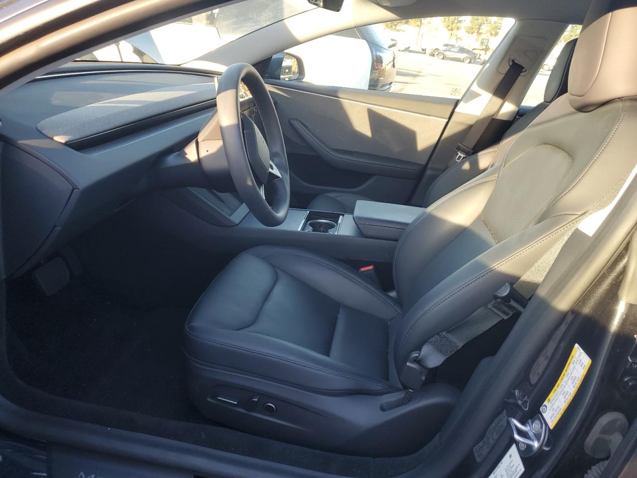 2025 Tesla Model 3 VIN: 5YJ3E1EA2SF975111 Lot: 90916985