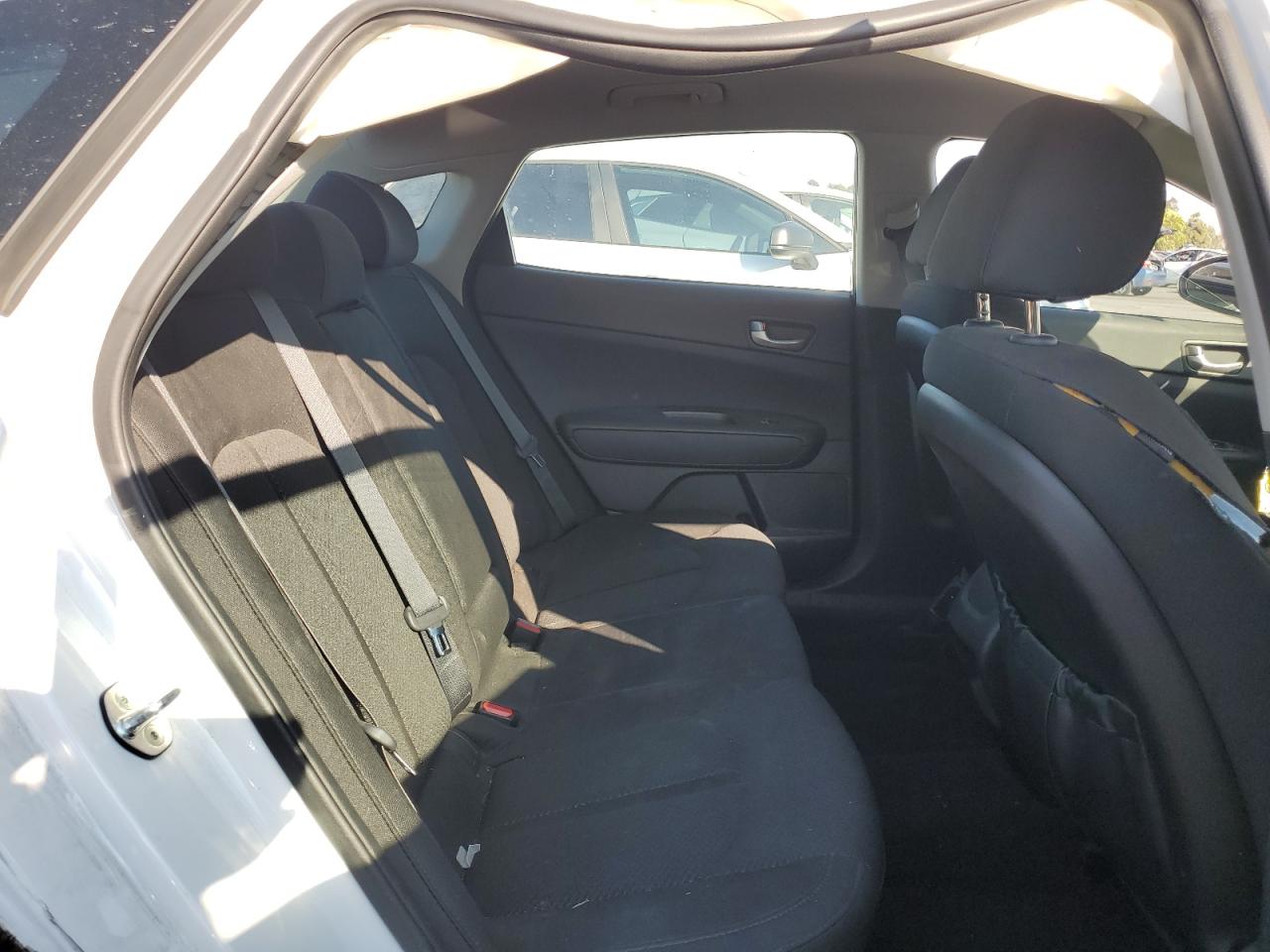 2018 Kia Optima Lx VIN: 5XXGT4L34JG179985 Lot: 82292795