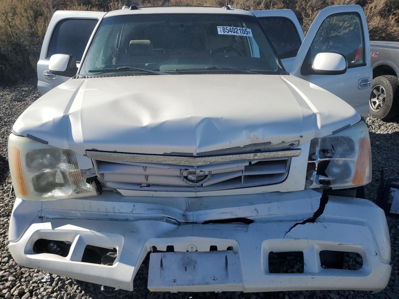 2005 Cadillac Escalade Luxury VIN: 1GYEK63N75R122555 Lot: 85402105