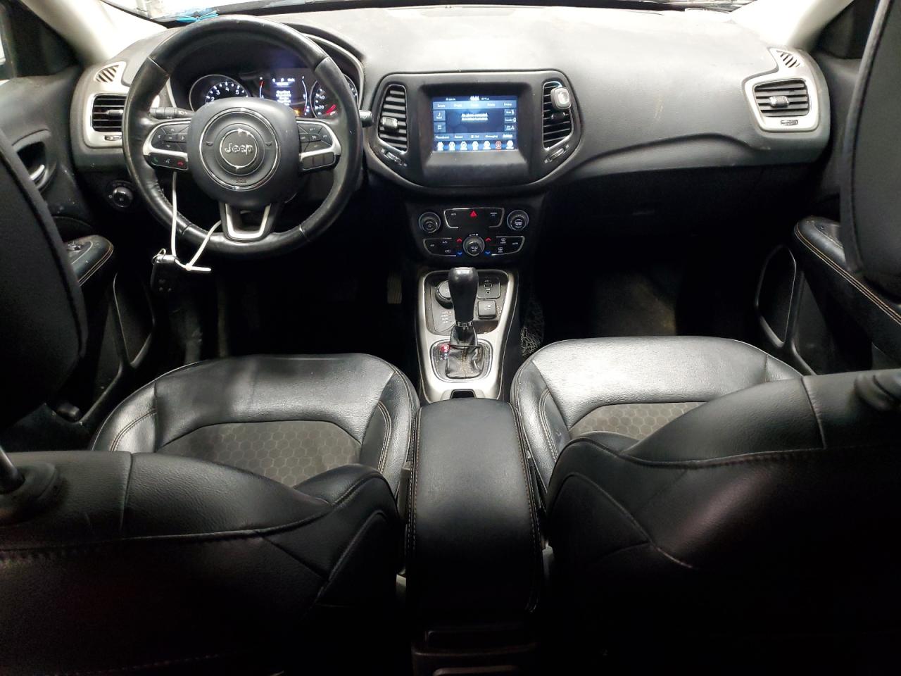 2019 Jeep Compass Latitude VIN: 3C4NJDBB4KT709786 Lot: 90473755