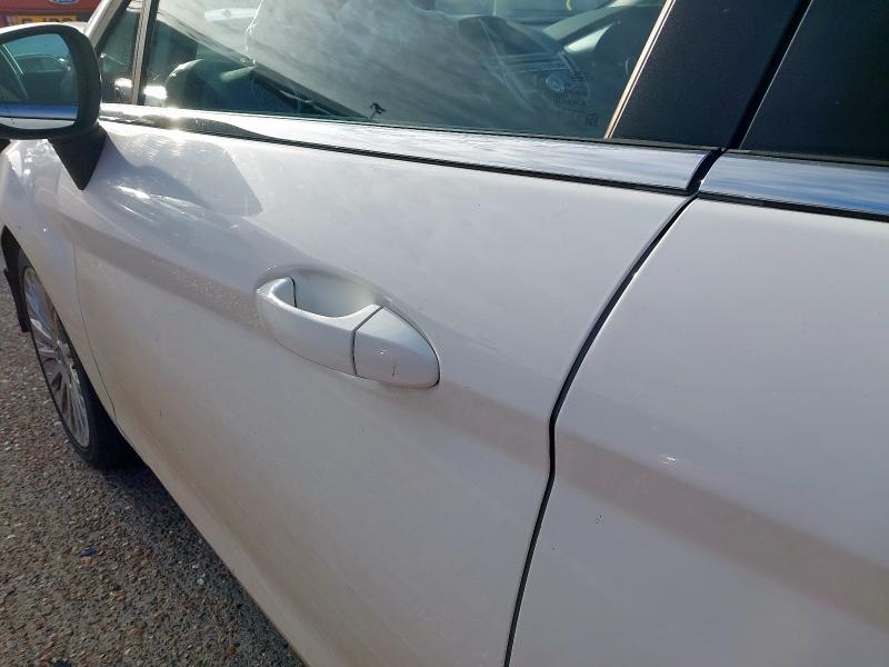 2011 FORD FIESTA TITANIUM 