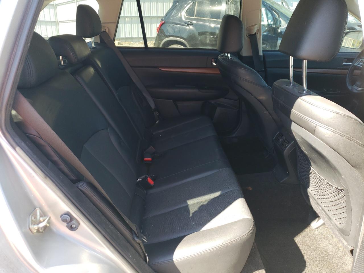 2014 Subaru Outback 2.5I Limited VIN: 4S4BRBLC1E3321725 Lot: 82554585