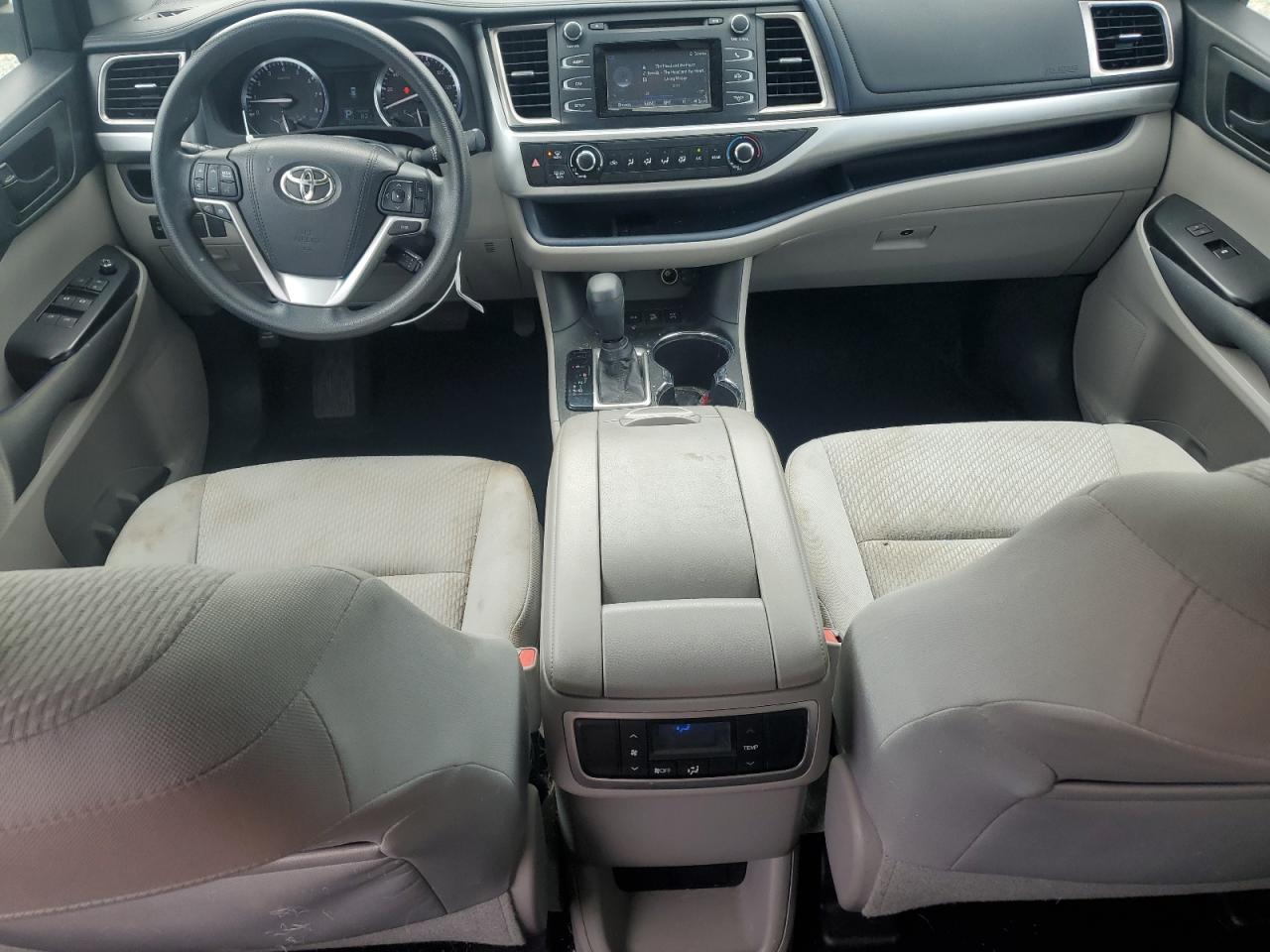 2016 Toyota Highlander Le VIN: 5TDBKRFH9GS299578 Lot: 84879105