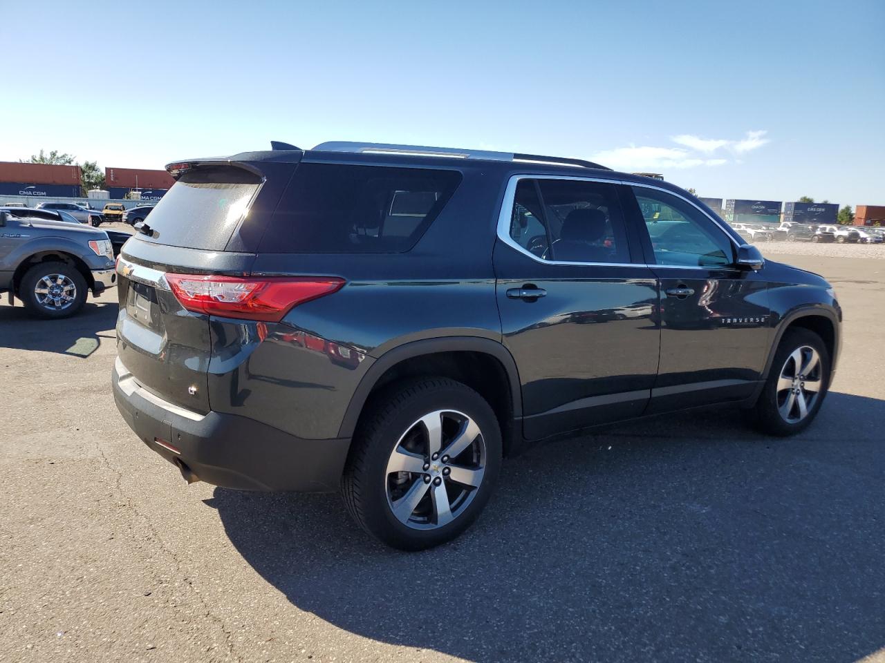 2018 Chevrolet Traverse Lt blue null gas 1GNEVHKW1JJ285026 photo #4