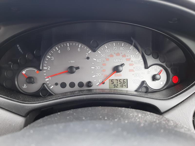 2002 FORD FOCUS ZETEC AUTO 