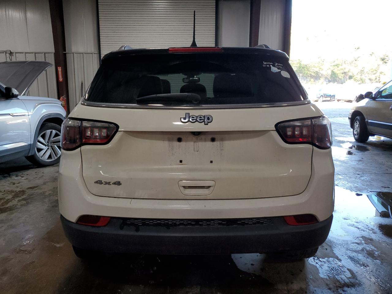 2017 Jeep Compass Limited VIN: 3C4NJDCBXHT635376 Lot: 85352035