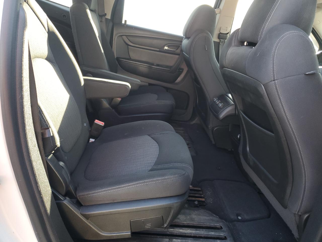 2013 Chevrolet Traverse Lt VIN: 1GNKRGKD0DJ214243 Lot: 82180835