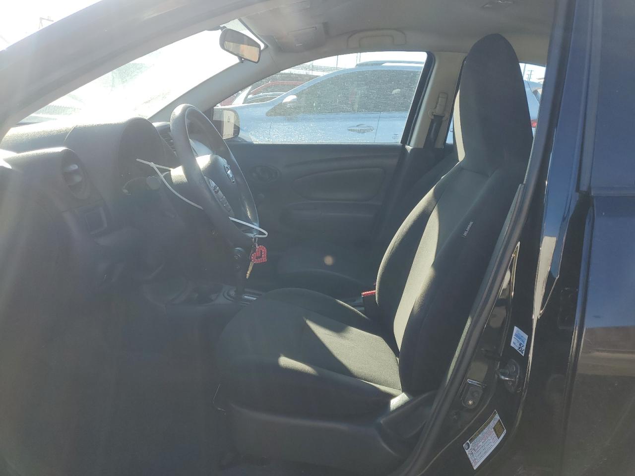 2015 Nissan Versa S VIN: 3N1CN7APXFL808356 Lot: 82497715