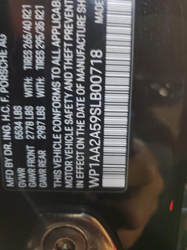 2025 Porsche Macan Base VIN: B00718 Lot: 85382695