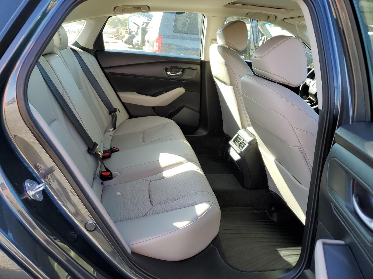 2024 Honda Accord Hybrid Exl VIN: 1HGCY2F64RA053919 Lot: 82196295