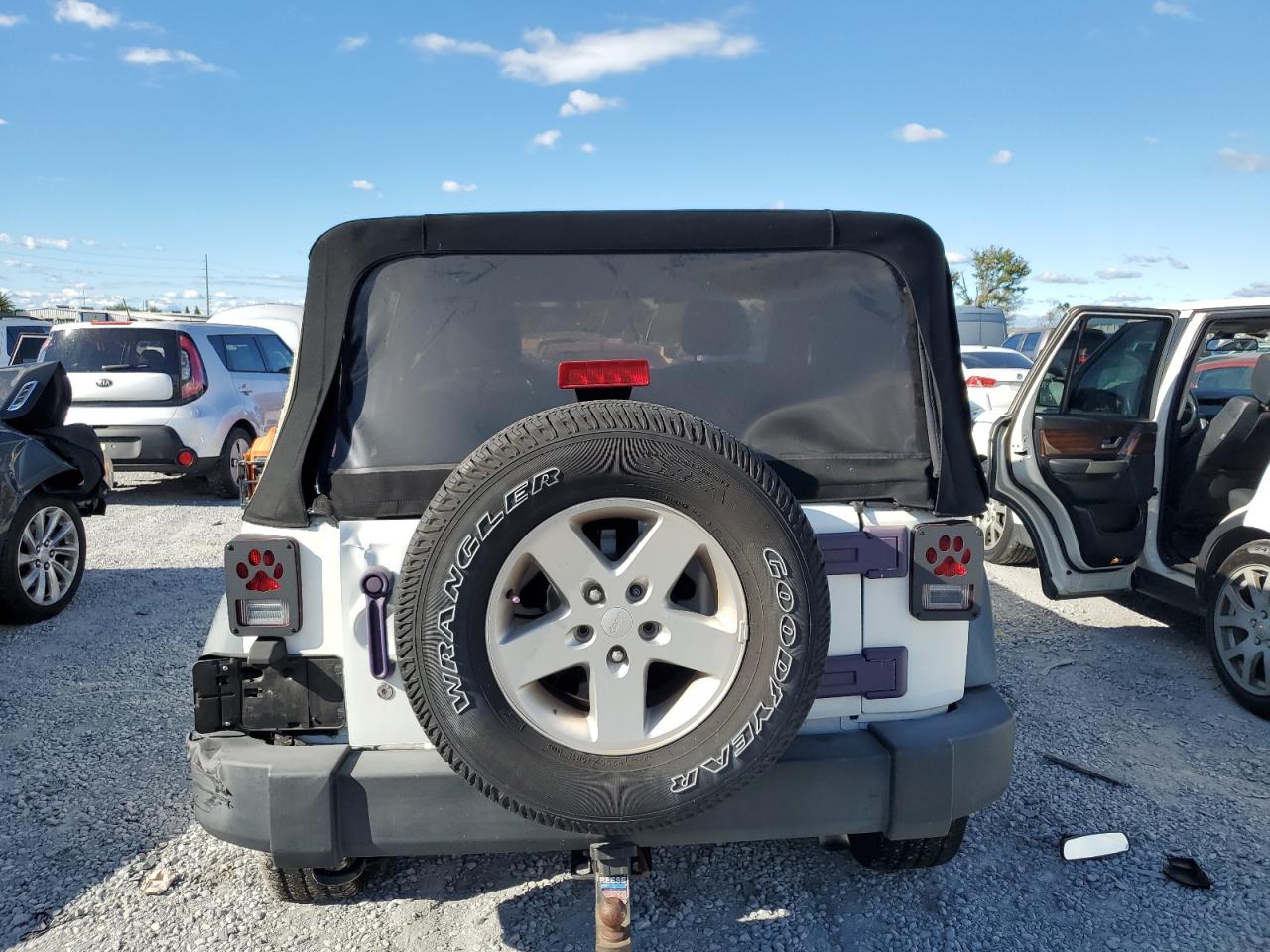 2017 Jeep Wrangler Sport VIN: 1C4AJWAG9HL589754 Lot: 82408525