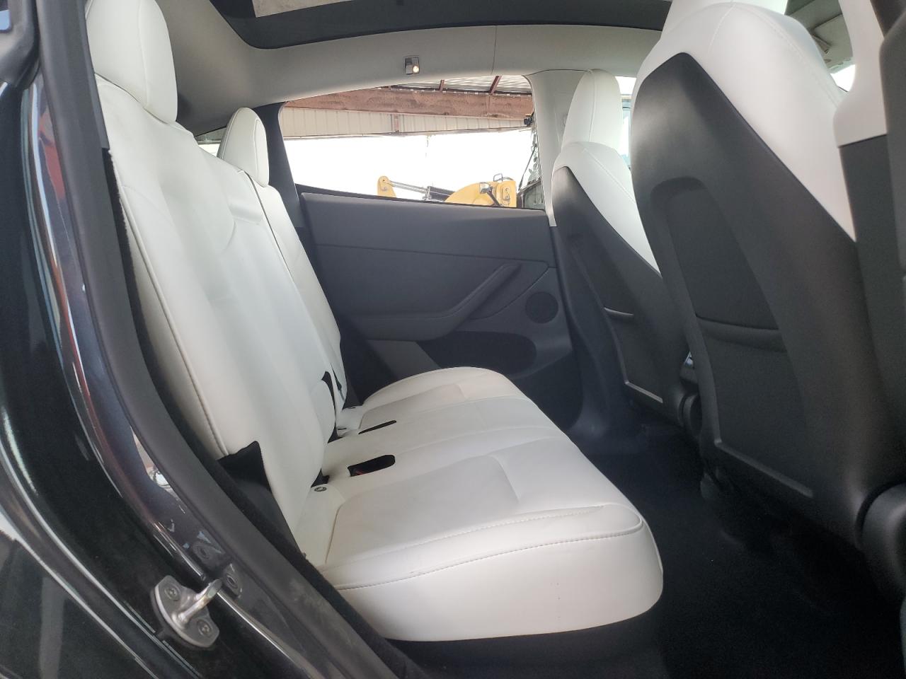 2024 Tesla Model Y VIN: 7SAYGDEE9RF036538 Lot: 85336965