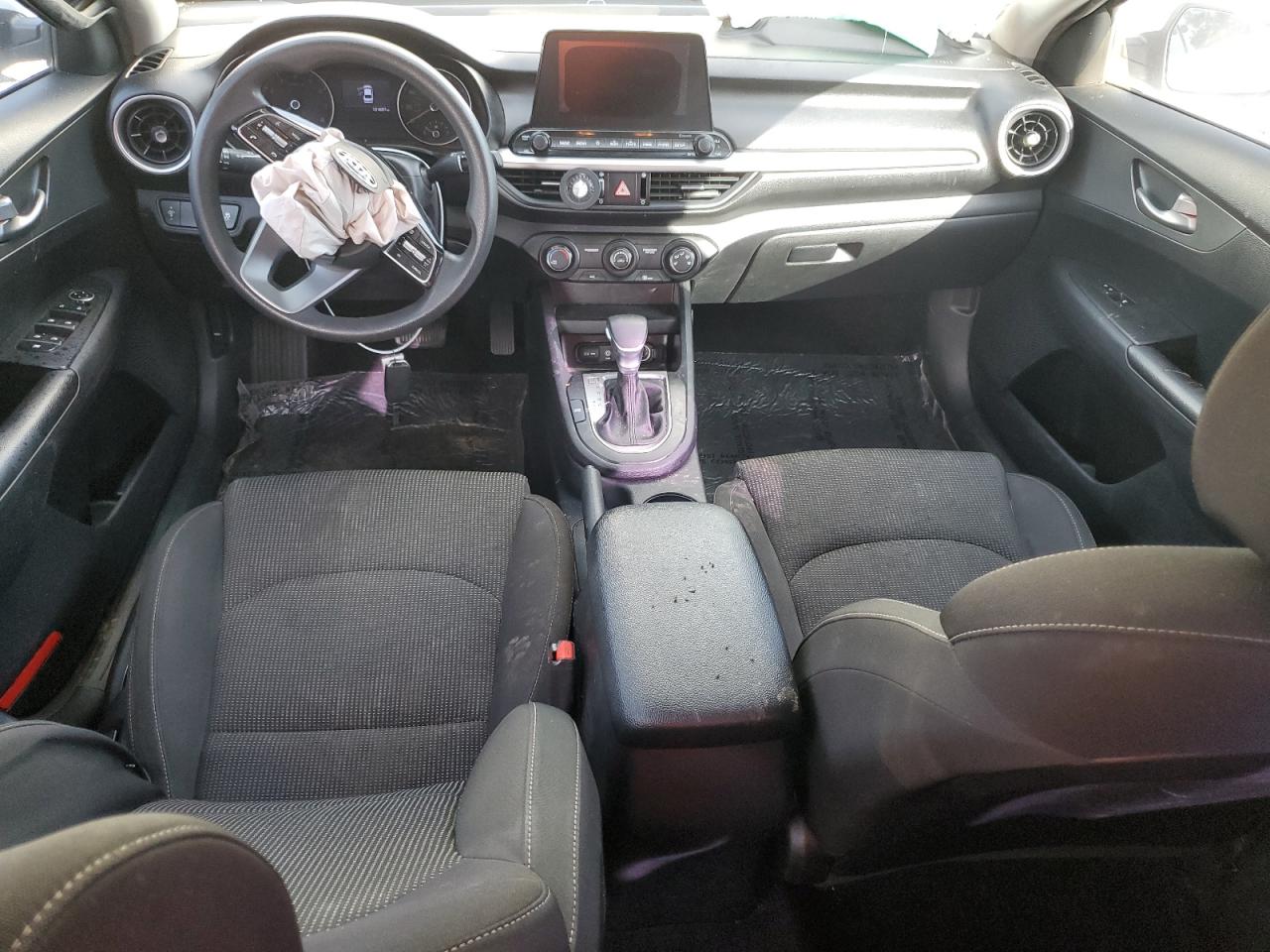 2020 Kia Forte Fe VIN: 3KPF24AD7LE152723 Lot: 87369135