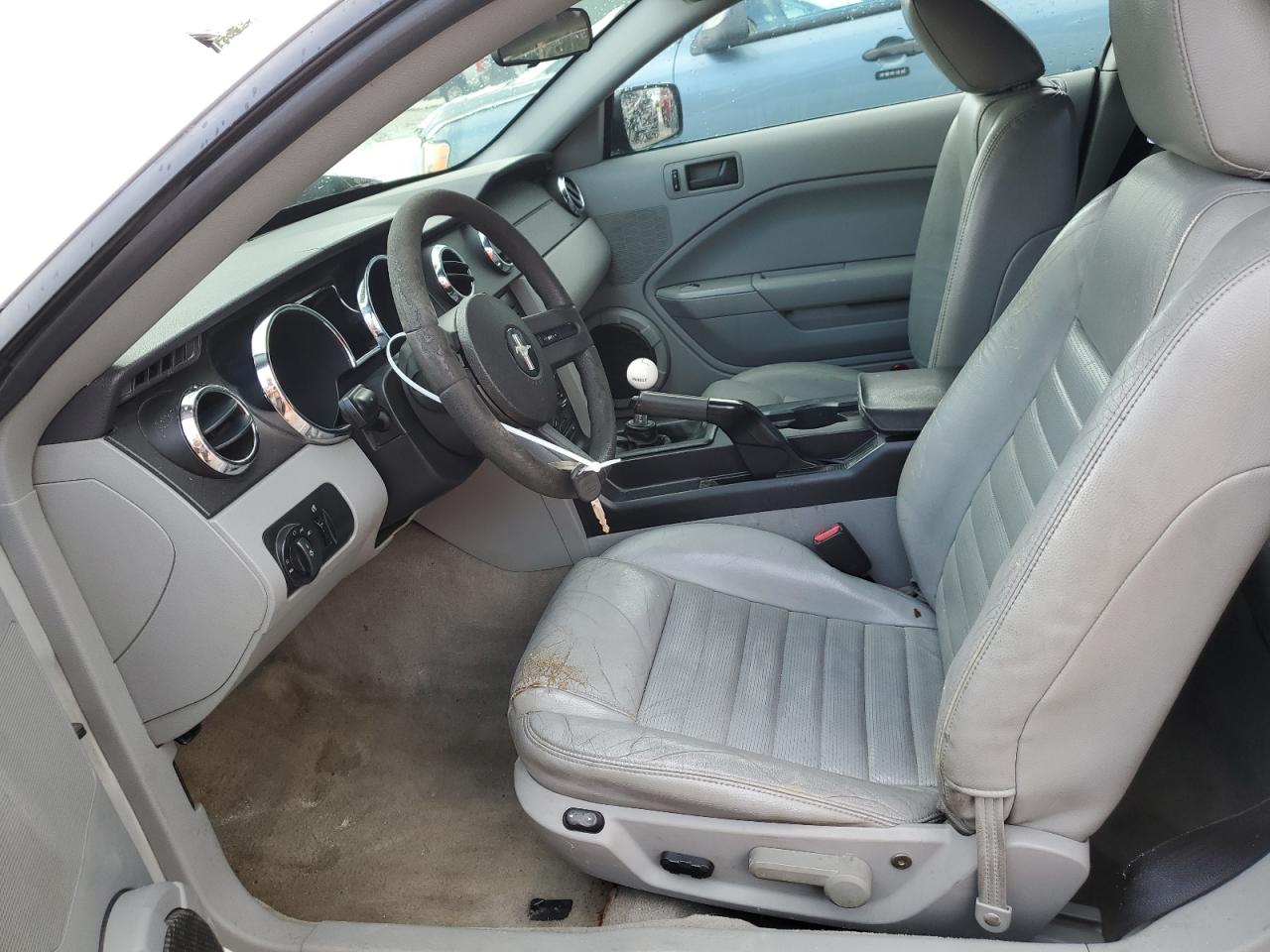 2005 Ford Mustang Gt VIN: 1ZVFT82H155119248 Lot: 85814475