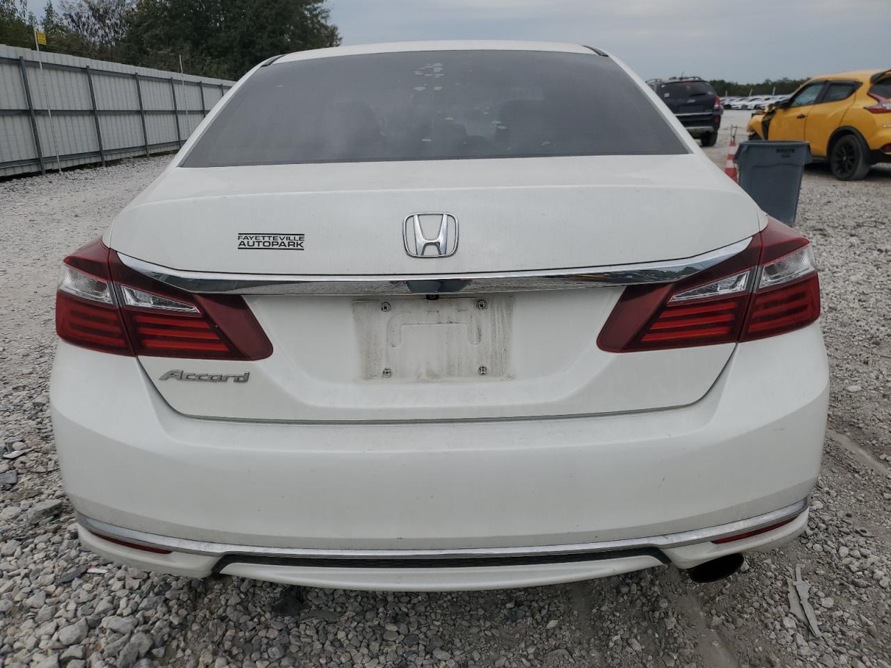 2016 Honda Accord Lx VIN: 1HGCR2F38GA047881 Lot: 82438785