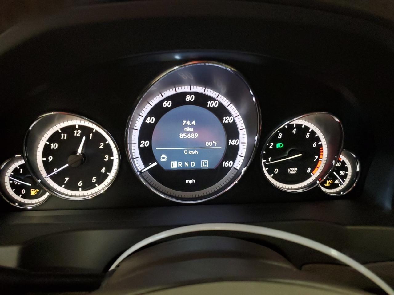 2010 Mercedes-Benz E 350 VIN: WDDKJ5GB3AF034626 Lot: 84940405