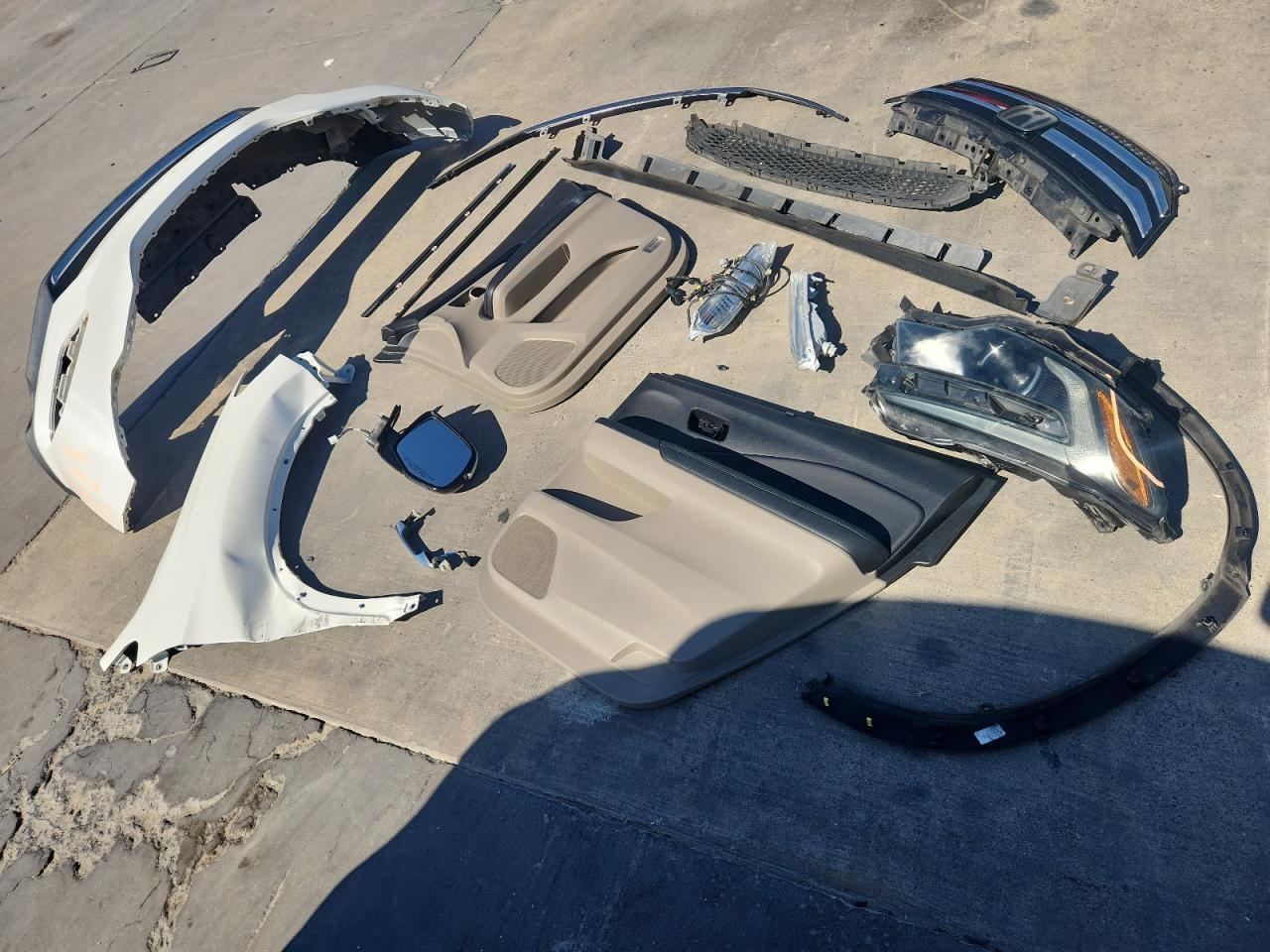 2018 Honda Pilot Elite VIN: 5FNYF6H05JB043261 Lot: 87446215