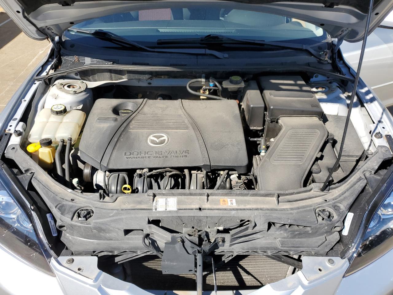 2004 Mazda 3 Hatchback VIN: JM1BK143741189615 Lot: 85914485