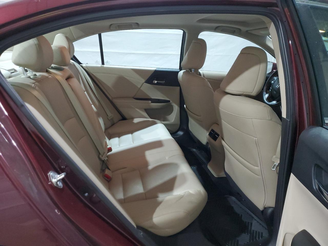 2015 Honda Accord Exl VIN: 1HGCR2F84FA130511 Lot: 86141115